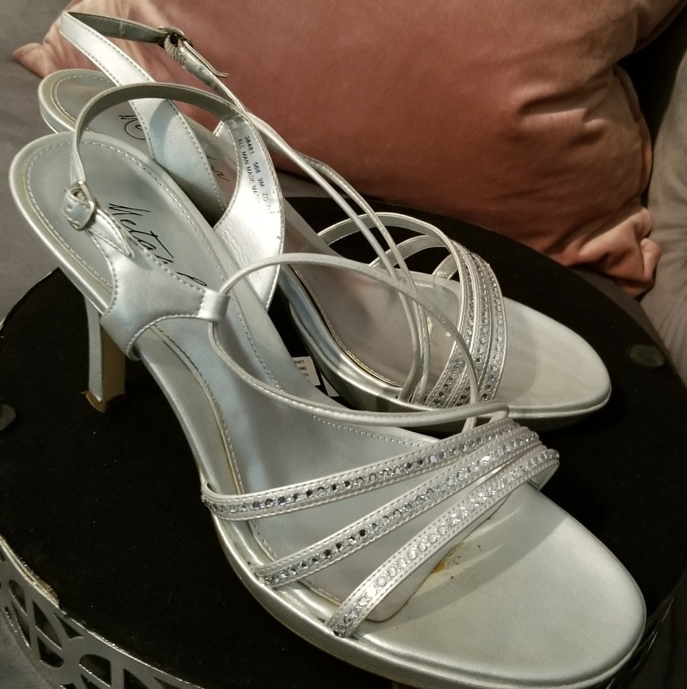 Party Pumps